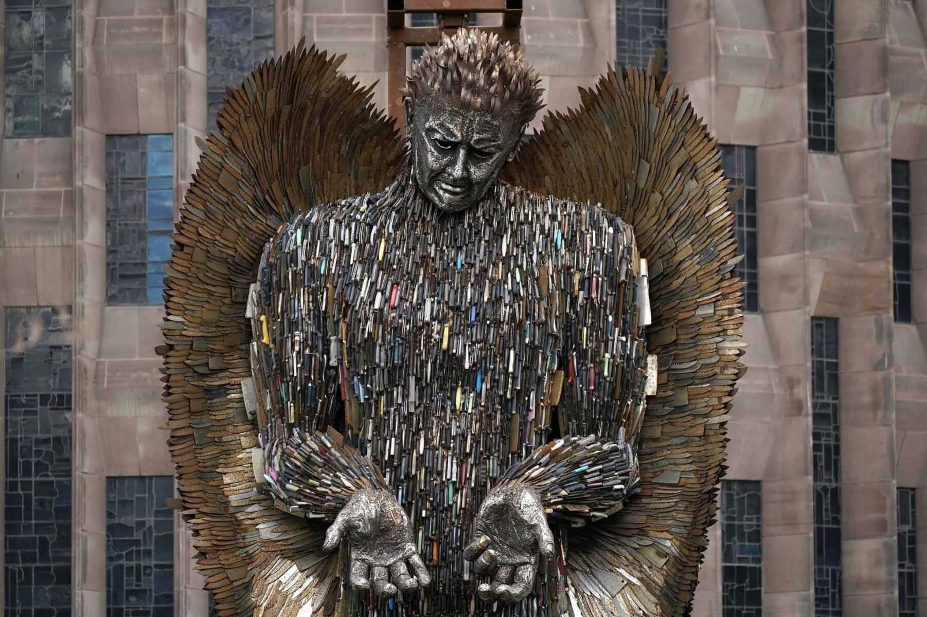 The Knife Angel arrives in Northampton